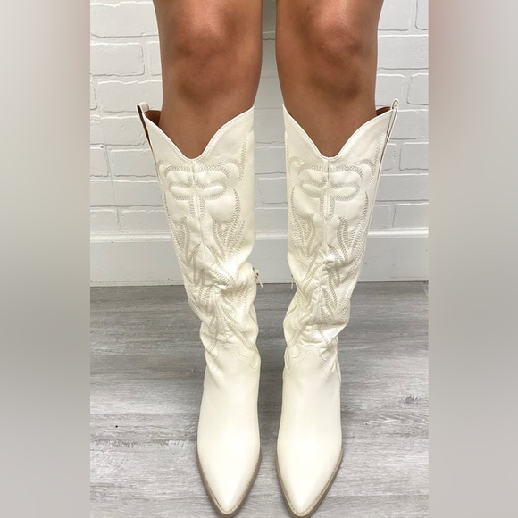 Shoes - White Boots